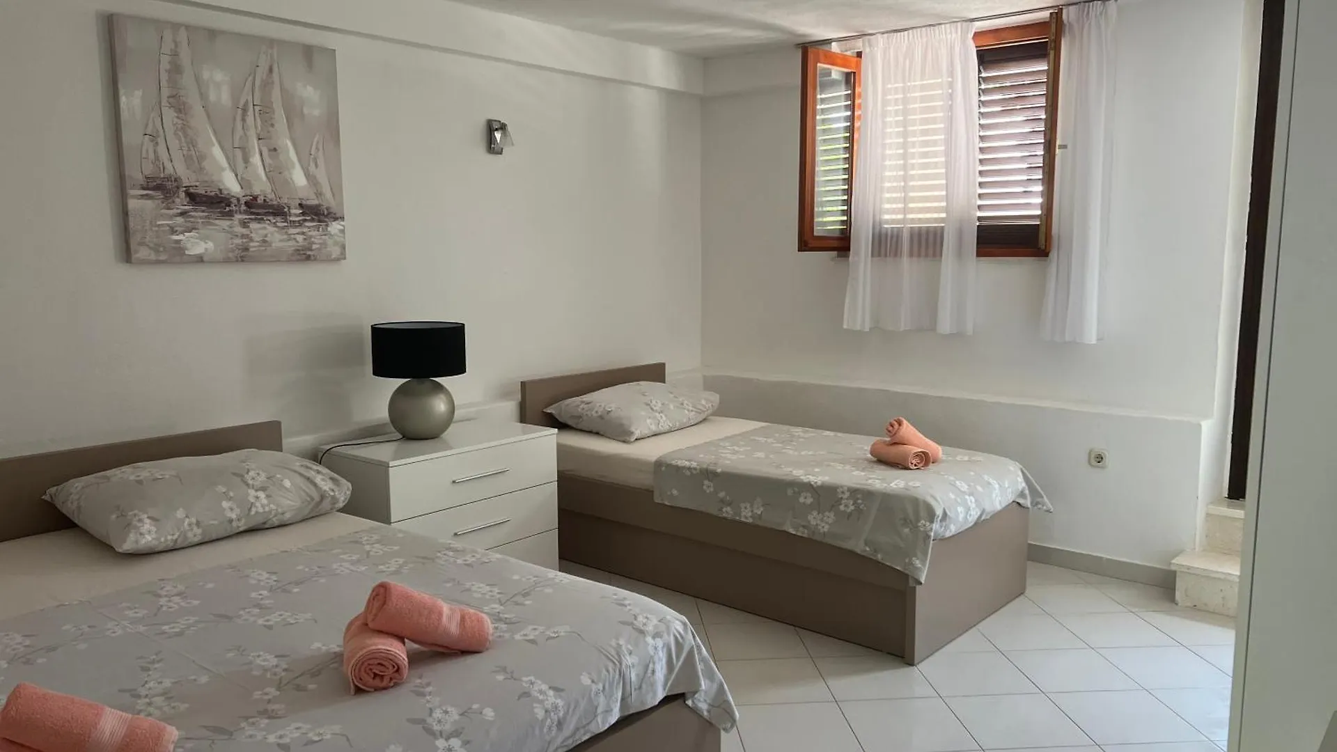 Apartament Adria Slatine